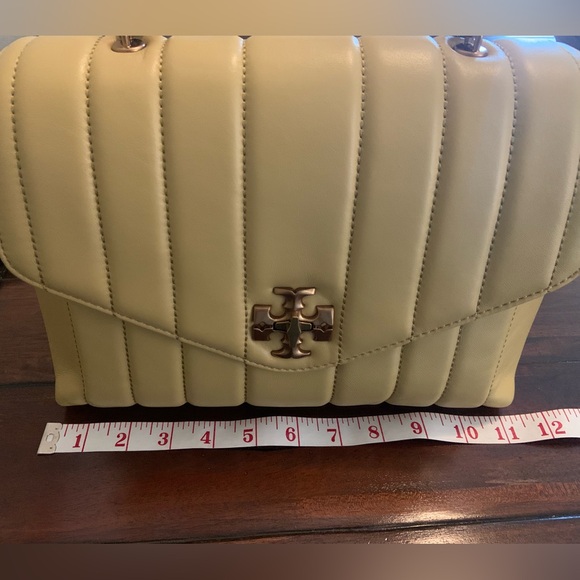 Beautiful Tory Burch Kira Top Handle - Picture 9 of 14